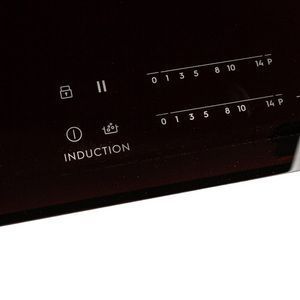 Стекло для индукционной варочной поверхности Electrolux 5551129785 00000034594 фото